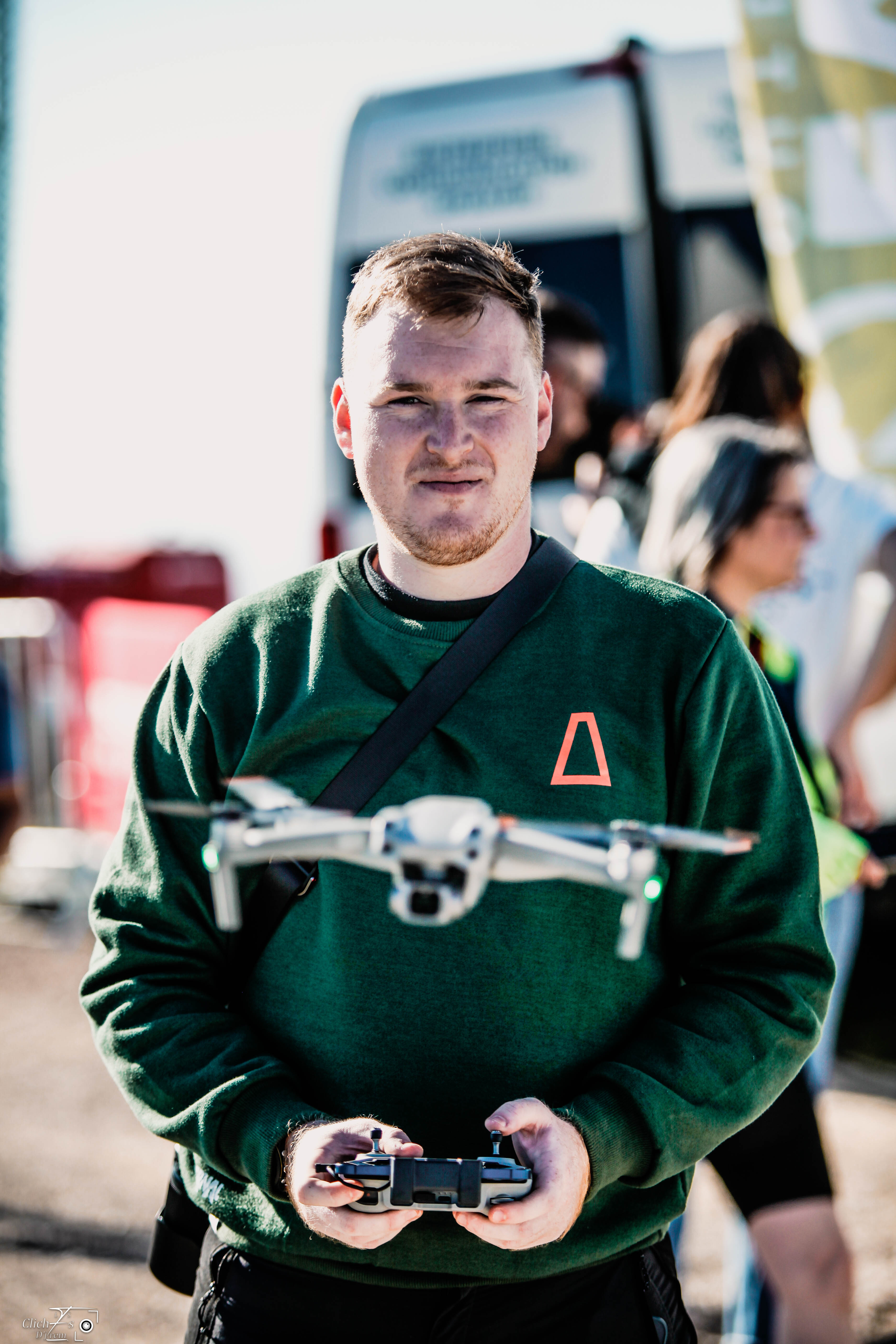 Pierre Coutherut en pleine action photographique